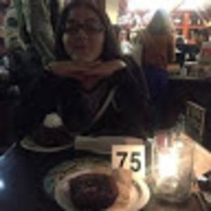 Meet your Posher, Adela